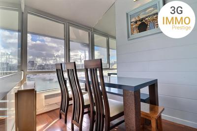 Appartement - 104 m² - 6 pièces