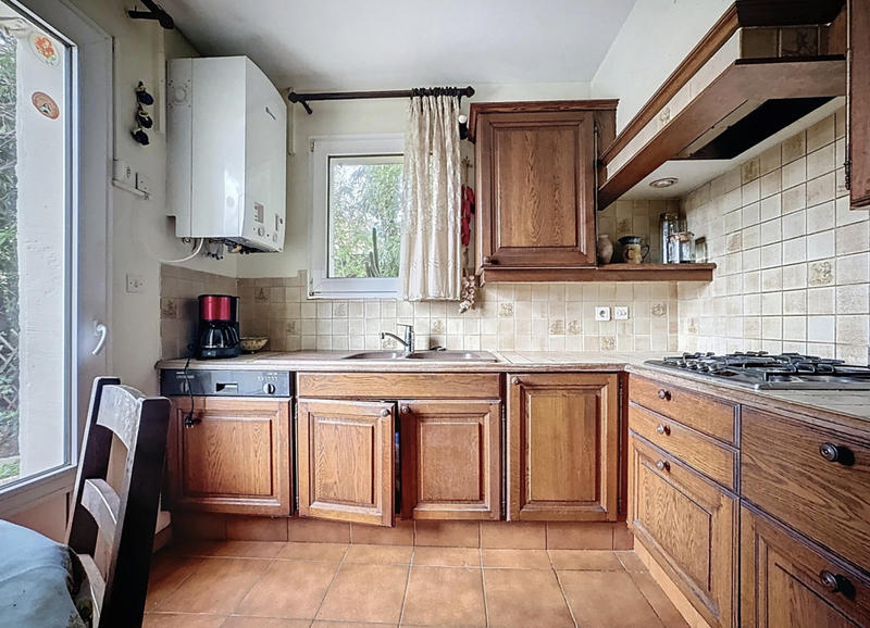 Maison - 93 m² - 5 pièces