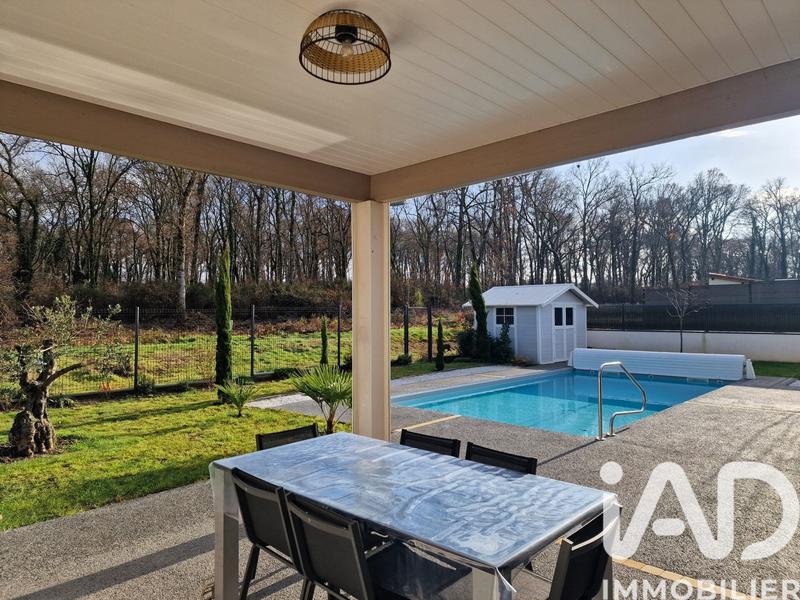 Maison - 128 m² - 5 pièces