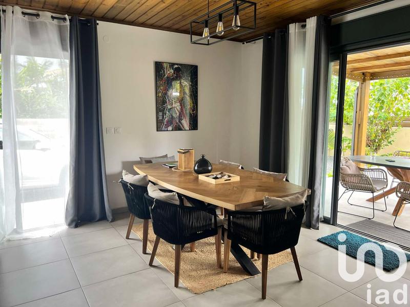 Maison - 195 m² - 6 pièces