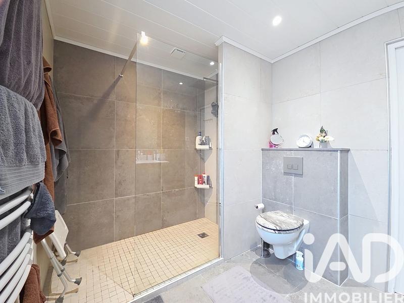 Maison - 92 m² - 4 pièces