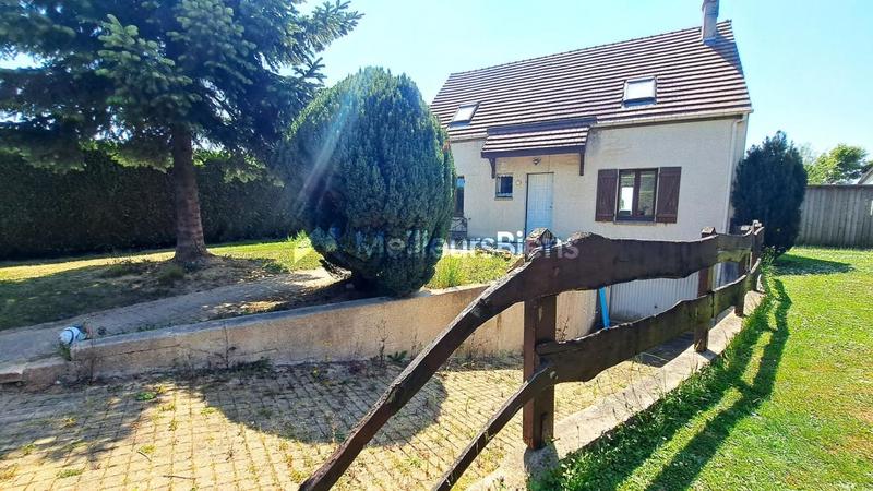 Maison - 107 m² - 6 pièces