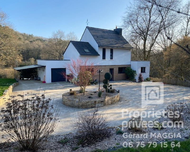 Propriété - 130 m² - 7 pièces