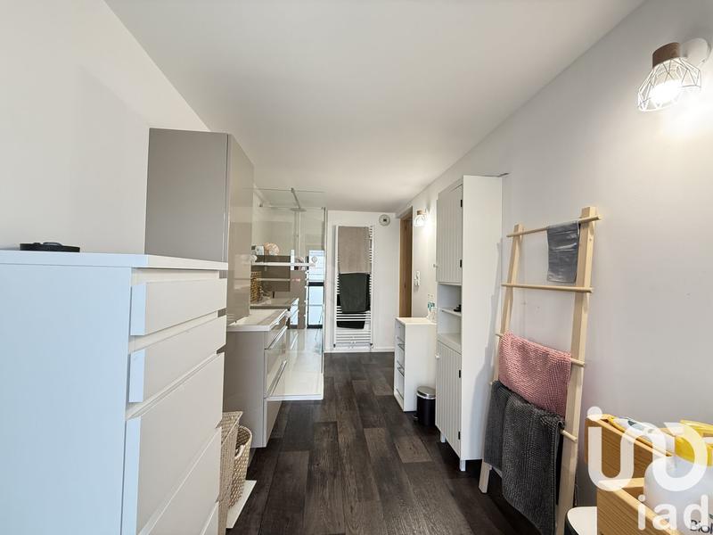 Maison - 300 m² - 8 pièces