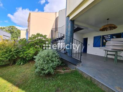 Maison - 103 m² - 5 pièces