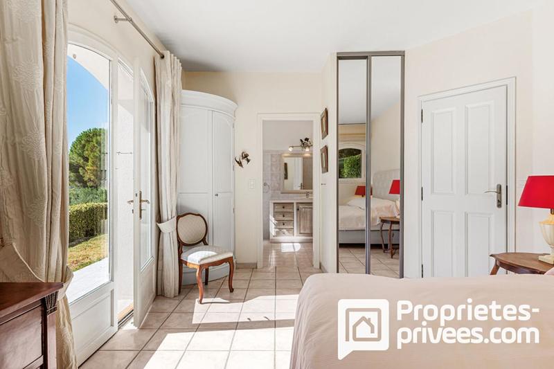 Villa - 167 m² - 5 pièces