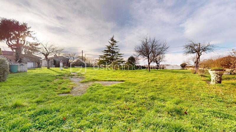 Maison en pierre - 66 m² - 3 pièces