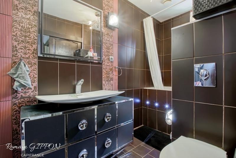 Maison - 107 m² - 6 pièces