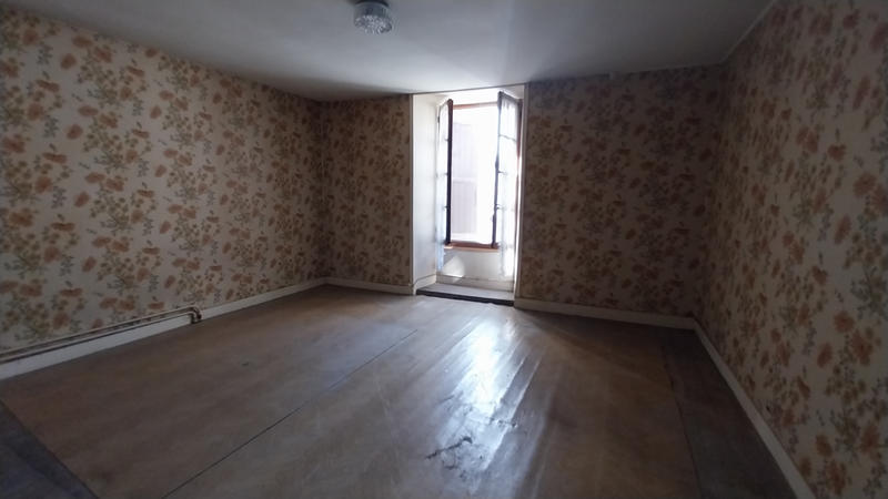 Maison de village - 218 m² - 7 pièces