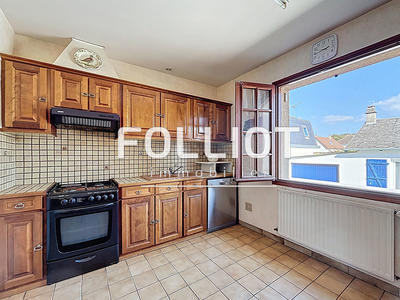 Maison - 82 m² - 5 pièces