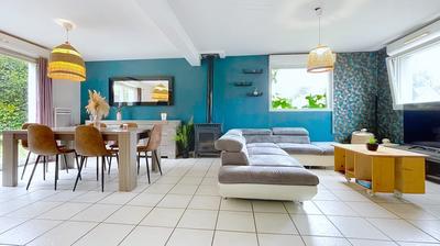 Maison - 75 m² - 5 pièces