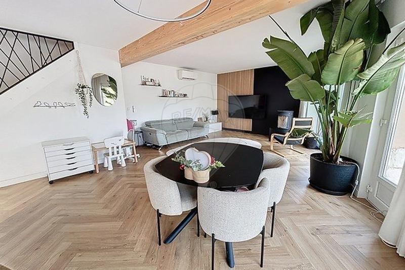 Maison - 118 m² - 5 pièces