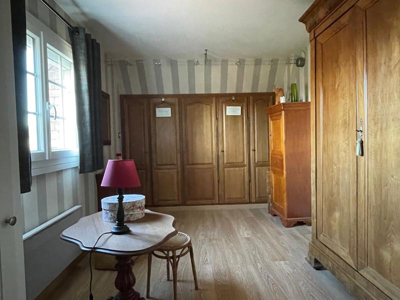 Maison traditionnelle - 105 m² - 5 pièces