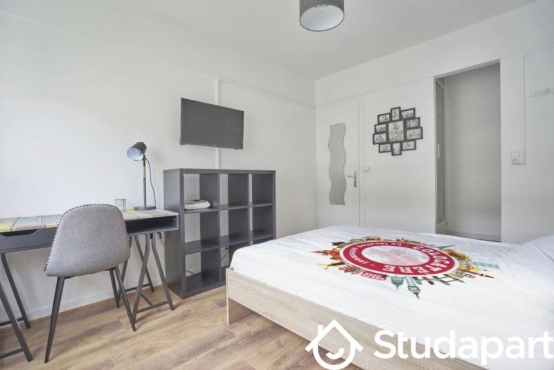 Chambre - 12 m² - 1 pièce