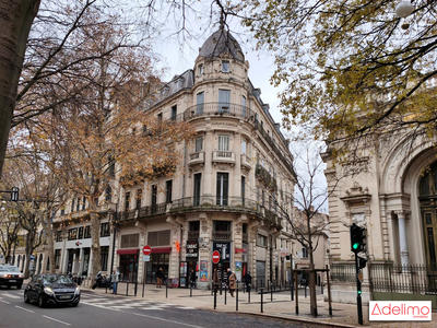 Bureau - 240 m² - 12 pièces