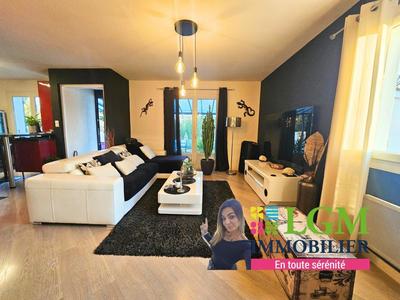 Maison - 85 m² - 3 pièces