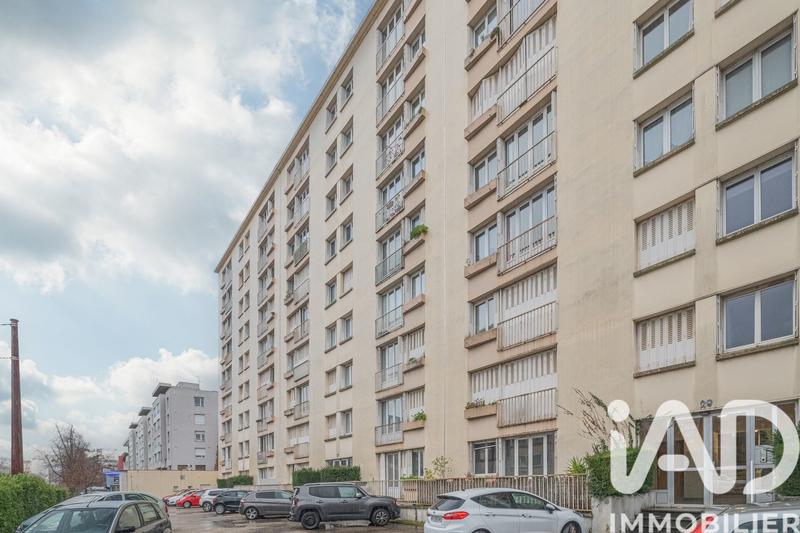 Appartement - 65 m² - 4 pièces