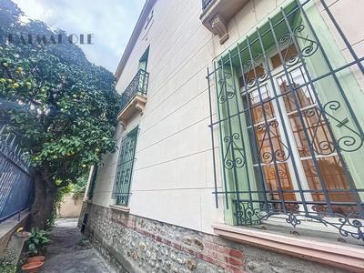 Maison de ville - 160 m² - 6 pièces