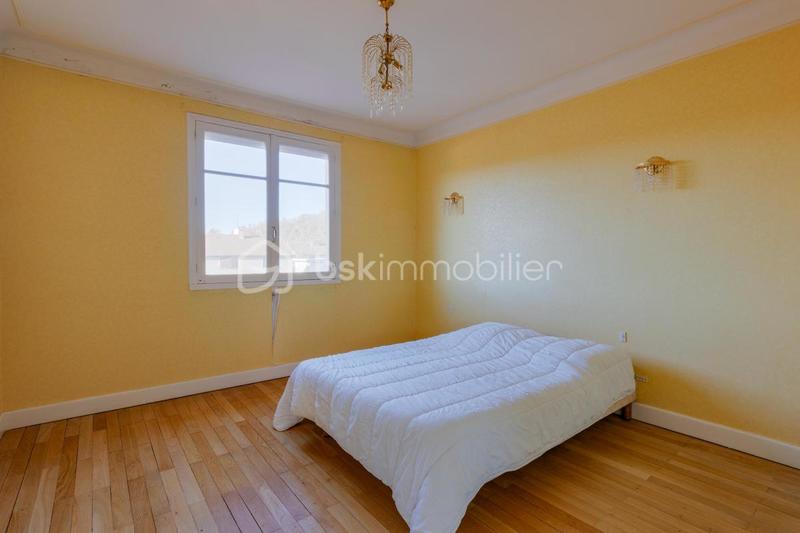 Appartement - 101 m² - 4 pièces