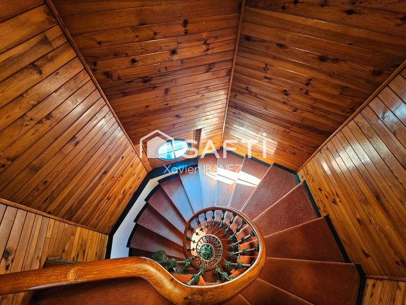 Château - 370 m² - 15 pièces