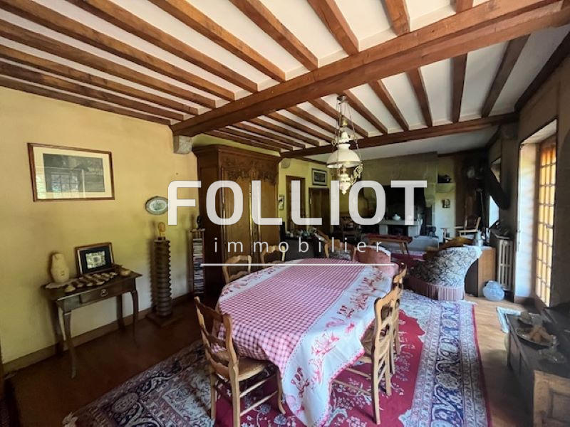 Maison - 188 m² - 7 pièces