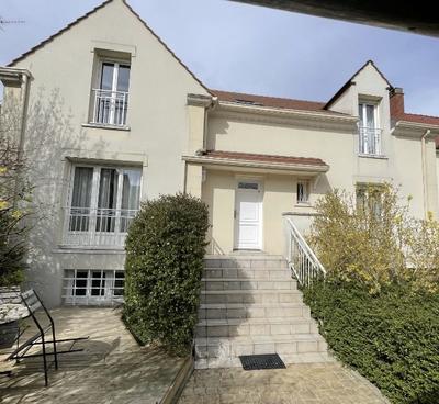 Maison contemporaine - 150 m² - 7 pièces
