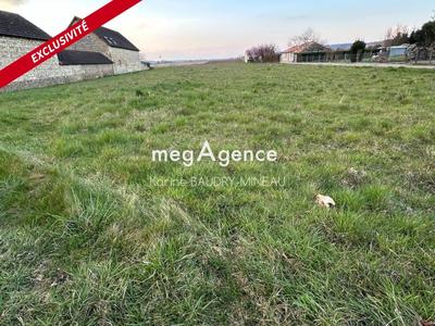 Terrain constructible - 2 510 m²