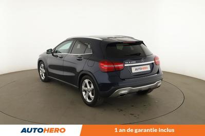 Mercedes Gla 200 Sensation 7g-Dct 156 ch