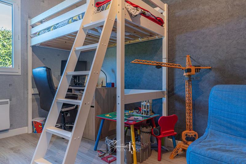 Pavillon - 95 m² - 4 pièces