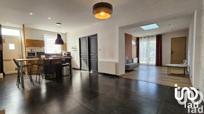 Maison - 105 m² - 6 pièces