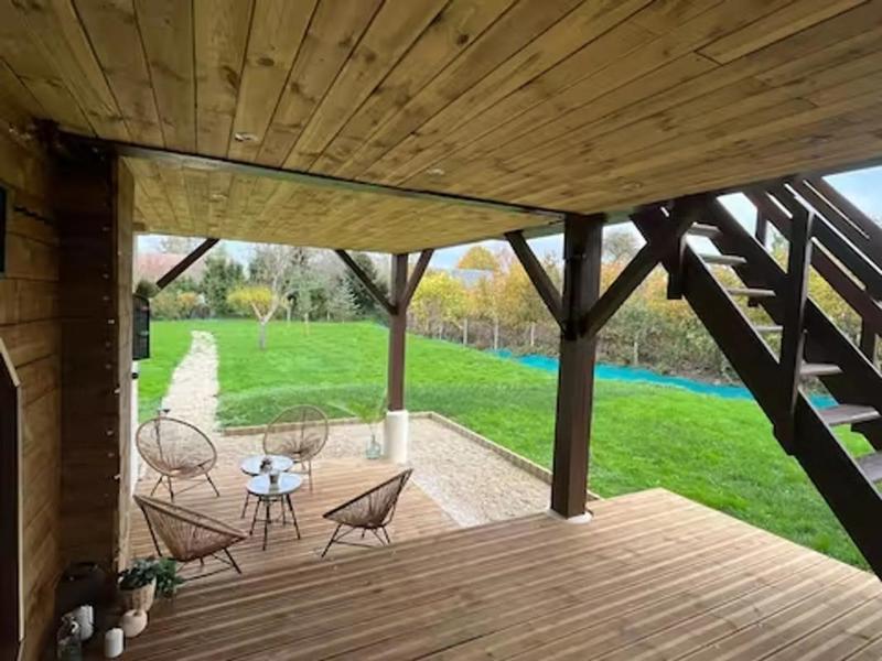 Maison - 221 m² - 8 pièces