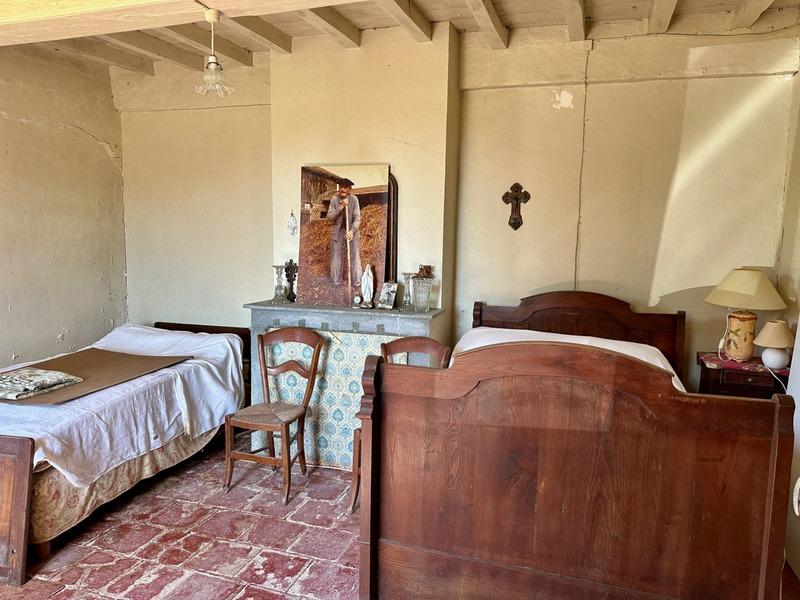 Maison - 180 m² - 5 pièces