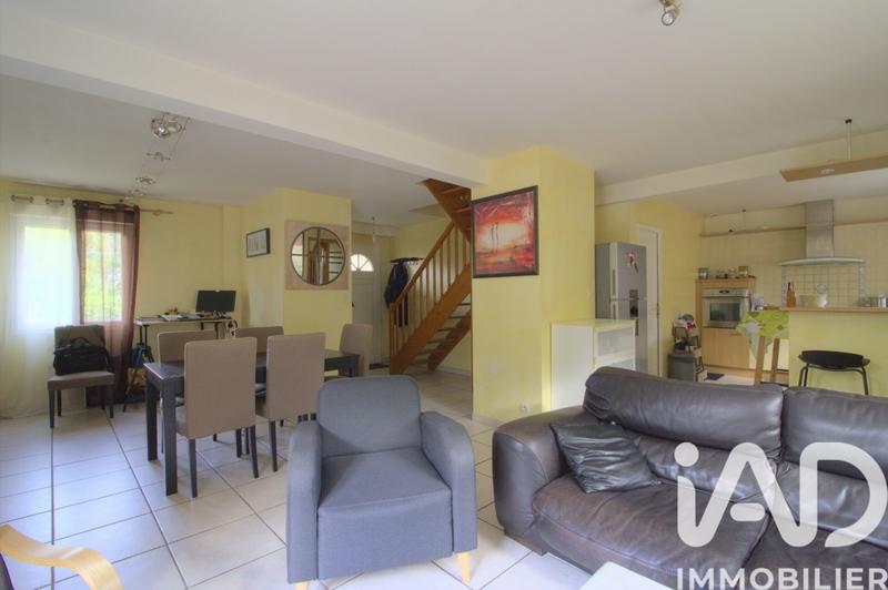 Maison - 88 m² - 4 pièces