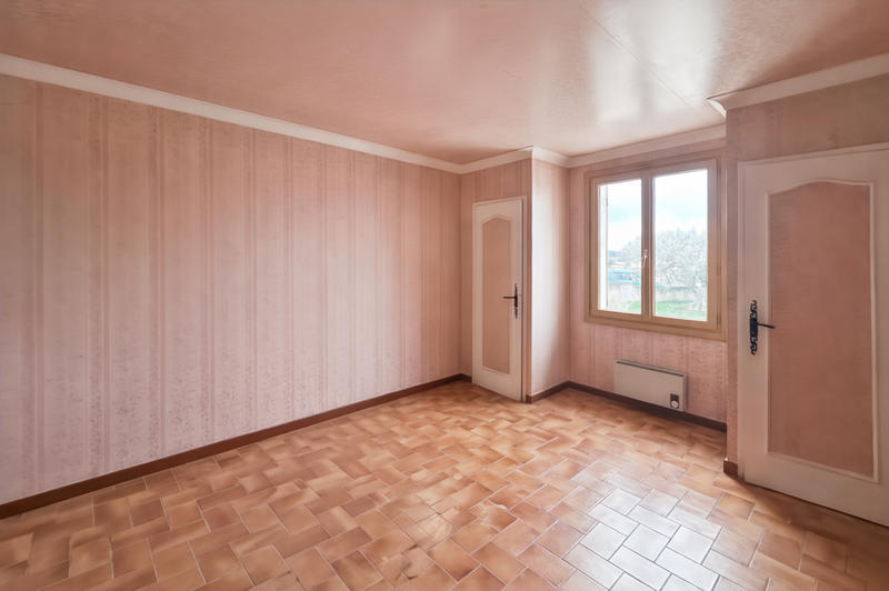 Maison - 92 m² - 5 pièces