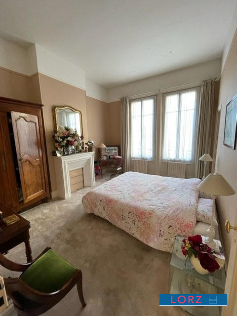 Appartement - 128 m² - 5 pièces