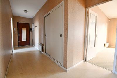 Appartement - 84 m² - 4 pièces