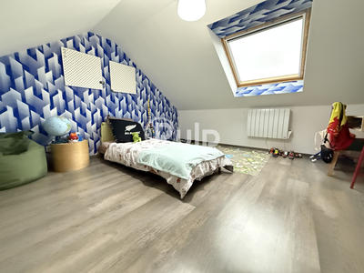 Maison - 90 m² - 6 pièces