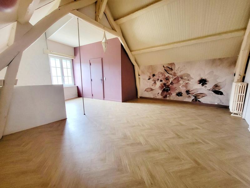 Maison - 293 m² - 5 pièces