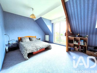 Maison - 190 m² - 8 pièces