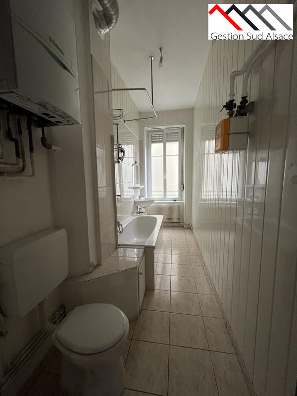 Appartement - 90 m² - 4 pièces