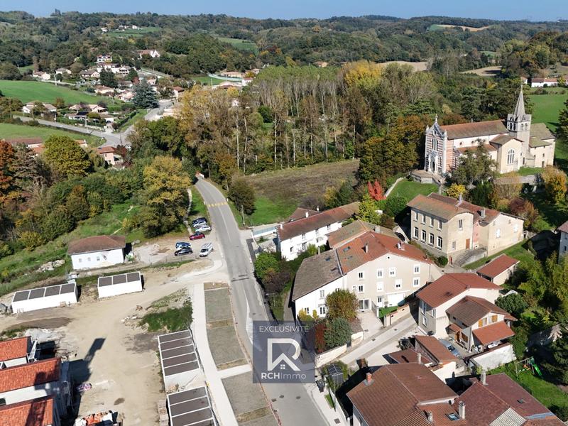 Appartement - 90 m² - 3 pièces