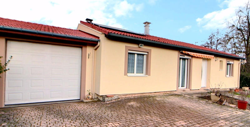 Maison - 110 m² - 5 pièces