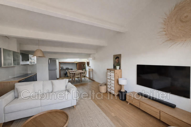 Appartement - 80 m² - 2 pièces