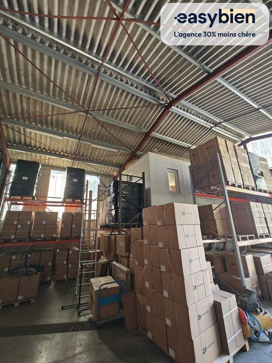 Bureau - 227 m² - 2 pièces