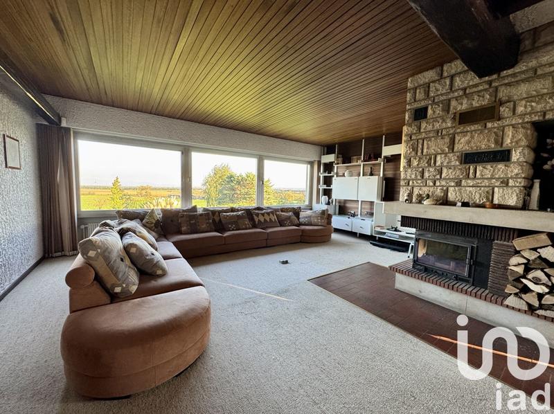 Maison - 180 m² - 6 pièces