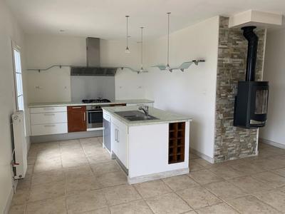 Maison - 147 m² - 6 pièces