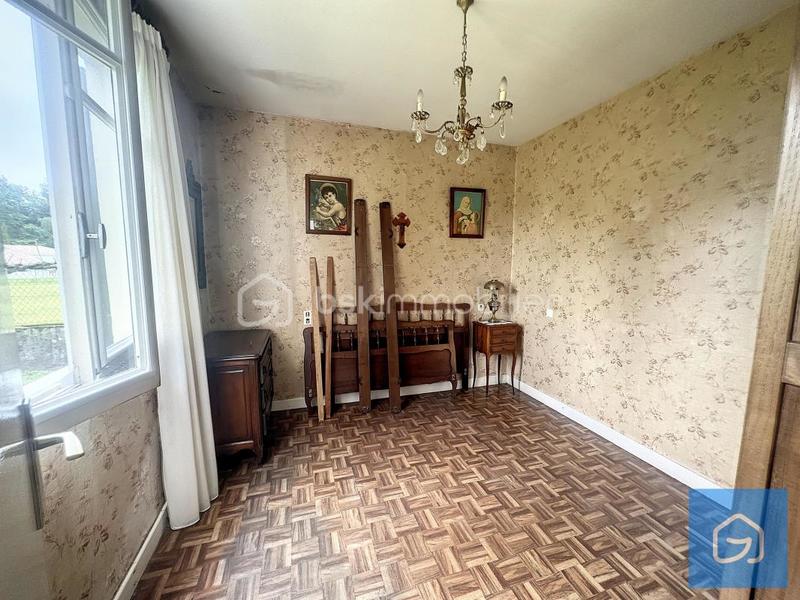 Maison - 114 m² - 7 pièces