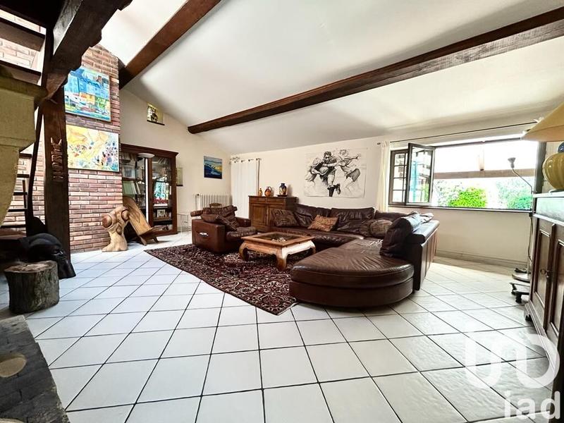 Maison - 213 m² - 7 pièces