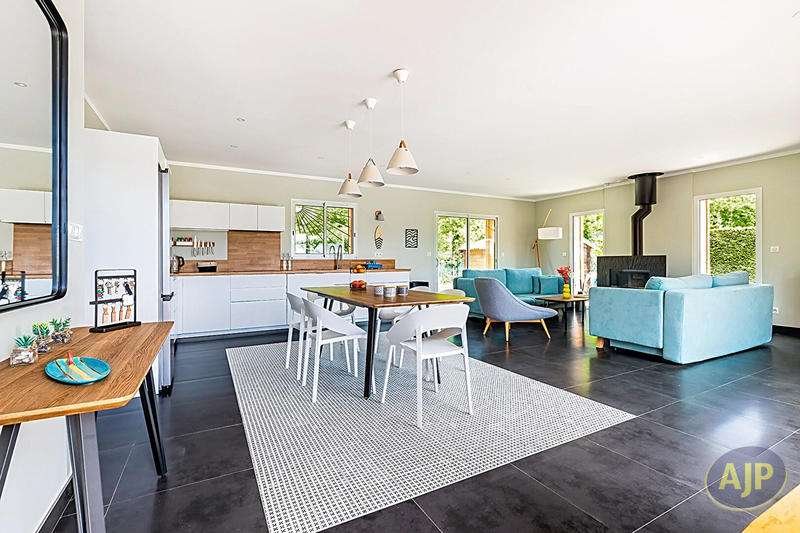 Maison - 138 m² - 7 pièces