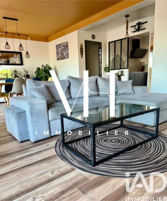 Appartement - 80 m² - 3 pièces